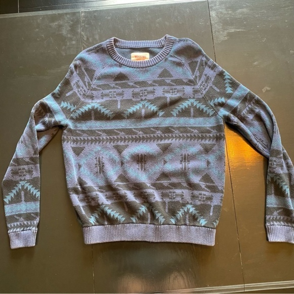 Tribal blue and black sweater // size L